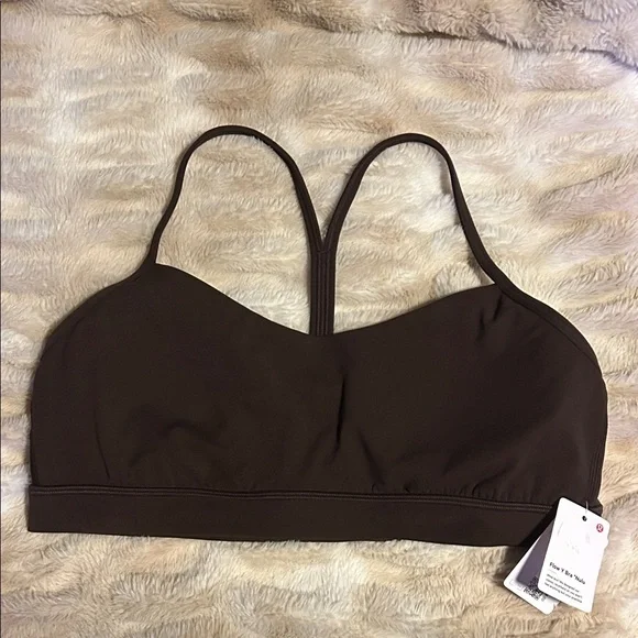 NWT size 14 Lululemon Flow Y Nulu Bra - Picture 3 of 11